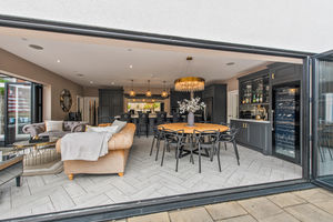 Kitchen/Dining/Family Room- click for photo gallery